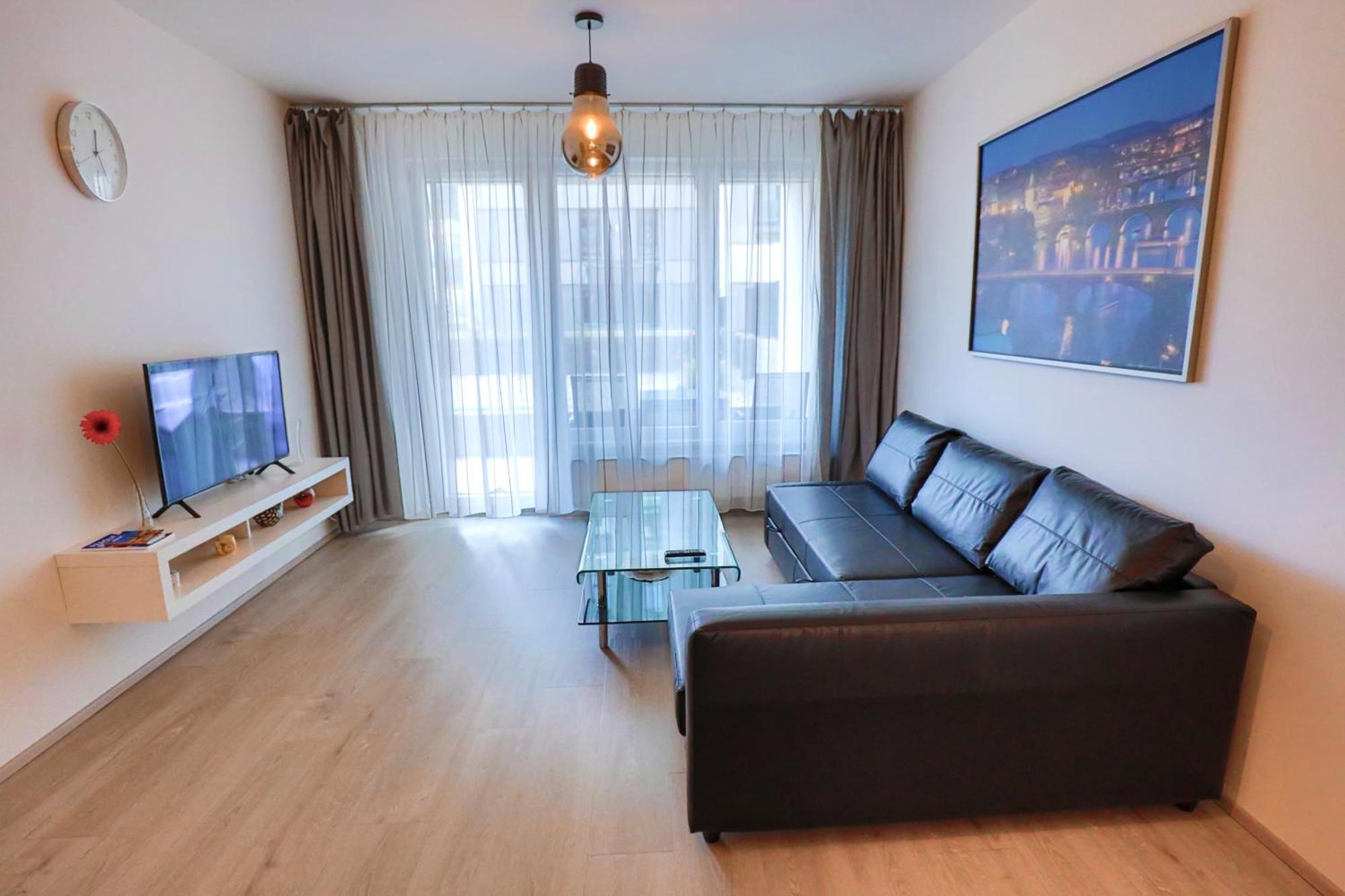 Modern Apartment • Garden • Near The City Center Prague Ngoại thất bức ảnh